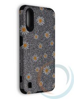 Накладка силиконовая с ромашками для Samsung Galaxy A01 серебристая