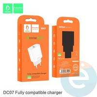 СЗУ Denmen DC07L 18W/3A Quick Charge 3.0 + кабель Lightning белое